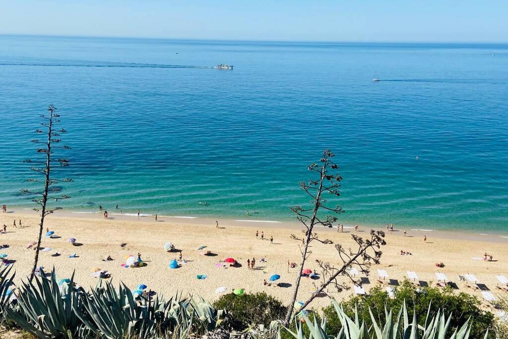 Estudio Vista Mar Com A/C E Acesso Privado A Praia Apartment Sesimbra Luaran gambar